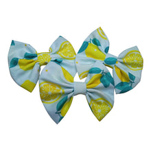 Load image into Gallery viewer, Fruity summer bows