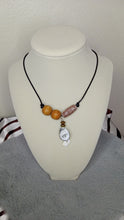 Load image into Gallery viewer, Seashell necklaces
