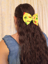 Load image into Gallery viewer, Stylish bows
